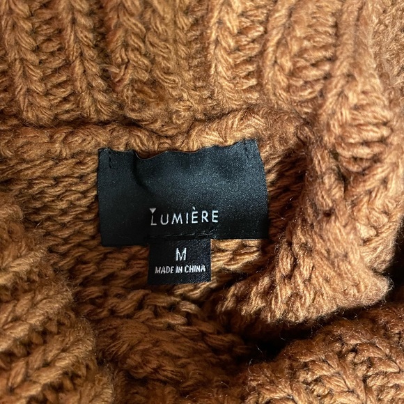 Colour Block Turtleneck - Picture 4 of 4